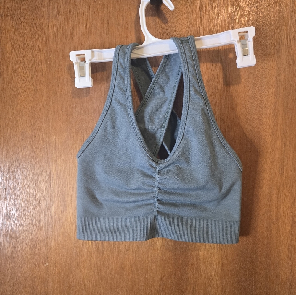 Alphalete Sports Bra Small